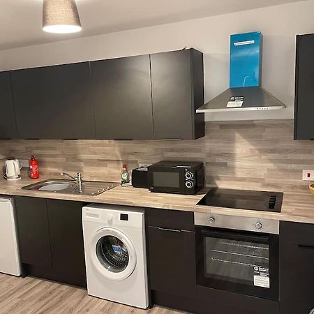 Modern 2 Bedroom City Apartment Glasgow Buitenkant foto